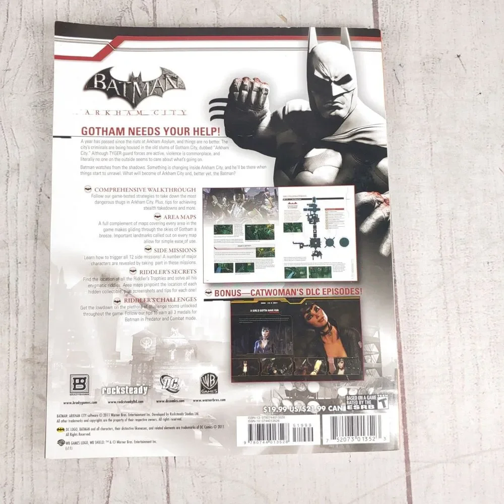 BradyGames Batman Arkham City Official Strategy Guide PS3 Xbox 360 PC USED